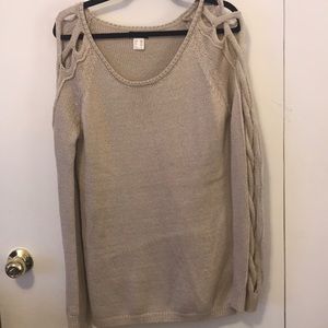 Tan oversized sweater open sleeves